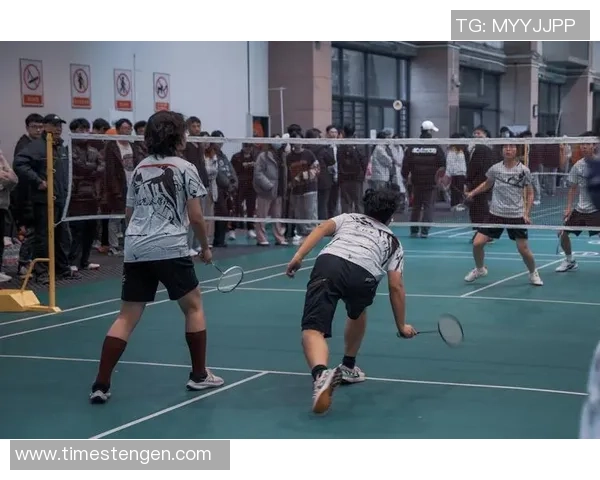 成都羽毛球队荣登羽毛球节奏排行榜第六名展现出色竞技实力与团队协作